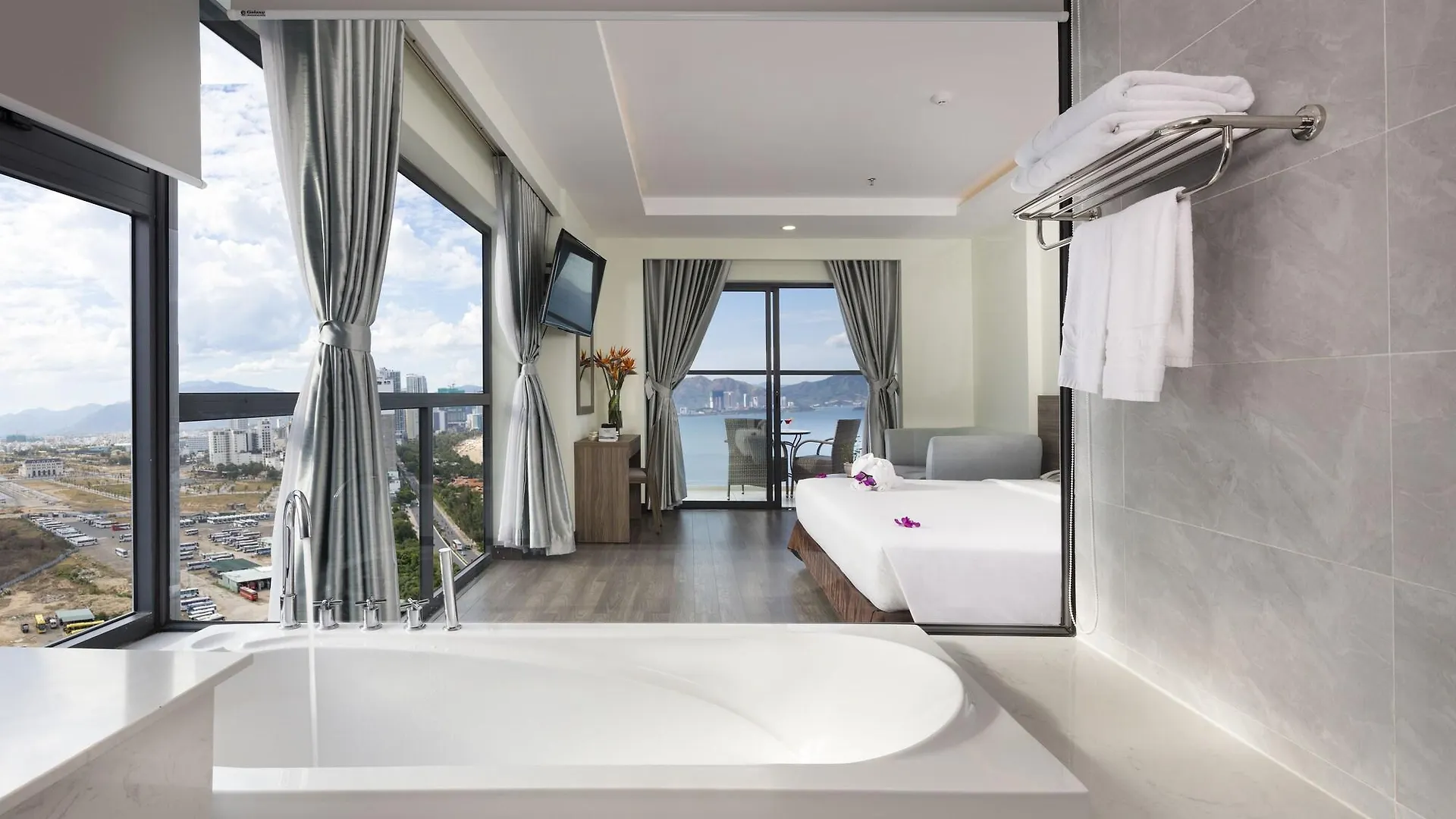 Xavia Hotel Nha Trang