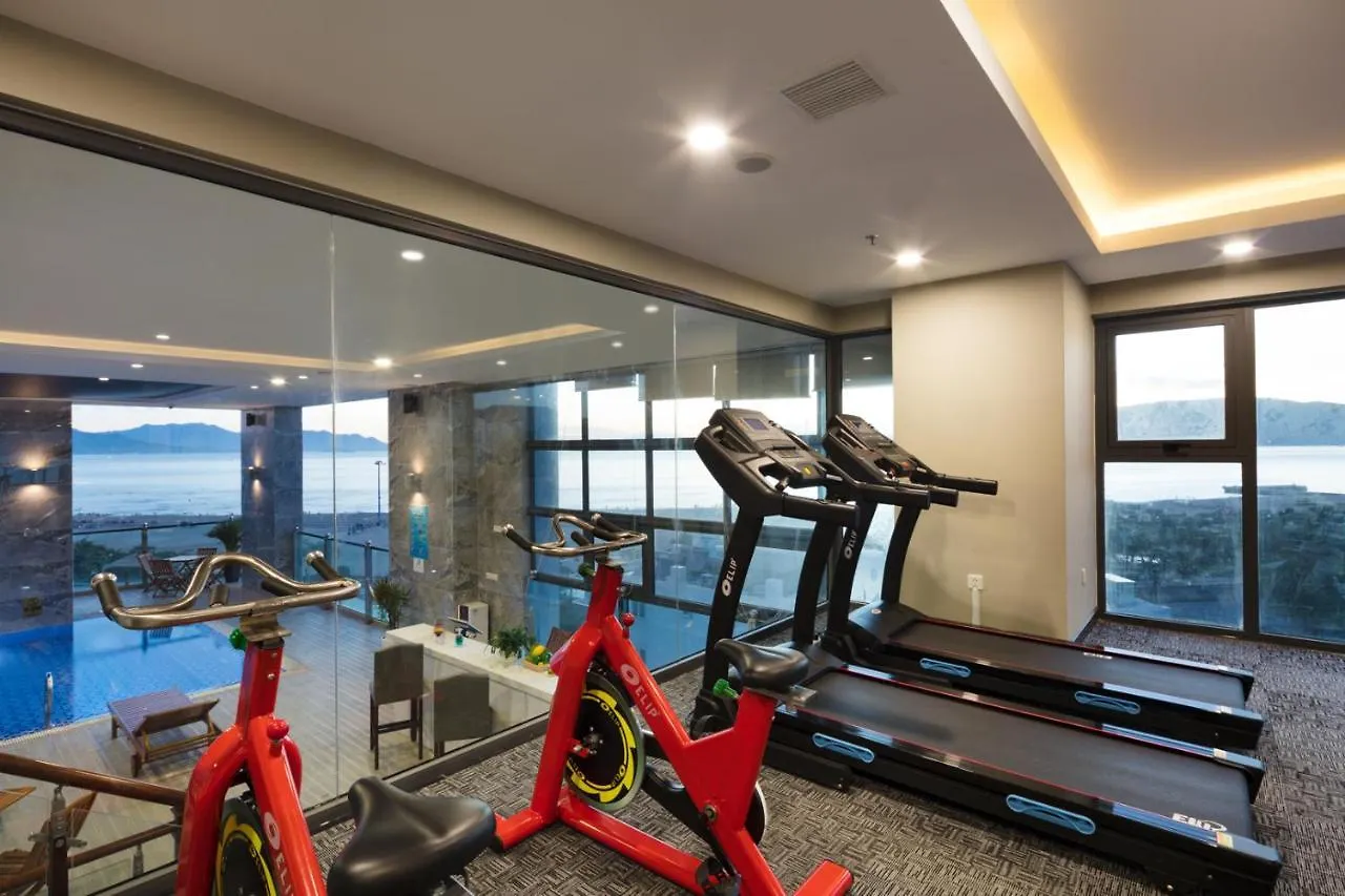 Xavia Hotel Nha Trang 4*,